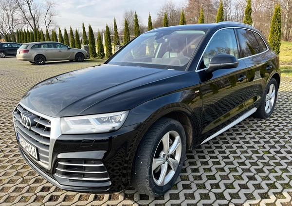 Audi Q5 cena 113000 przebieg: 99000, rok produkcji 2017 z Kraków małe 254